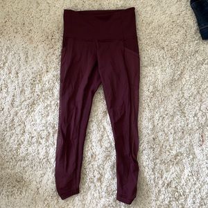 Lululemon leggings with pockets